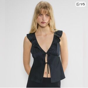 Aritzia Wilfred Black Ruffle Tie-Front Blouse